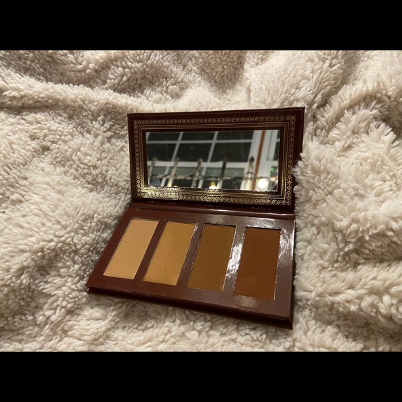 Kat Von D, Kevyn Aucoin, Beauty Blender, Urban Decay, Too Faced, Natasha Denona - Picture 10 of 12